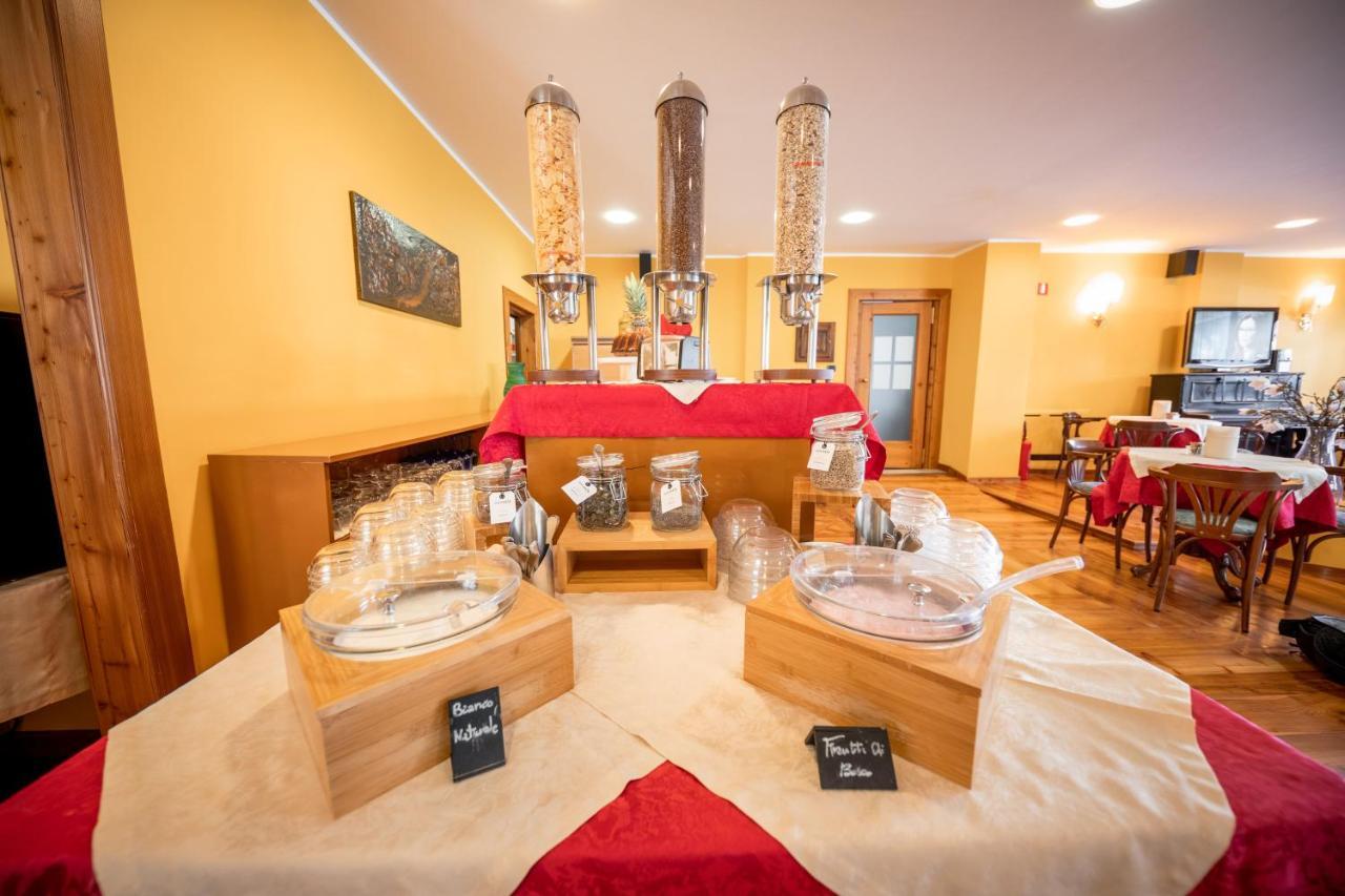 Hotel Elena Сент-Винсент Экстерьер фото