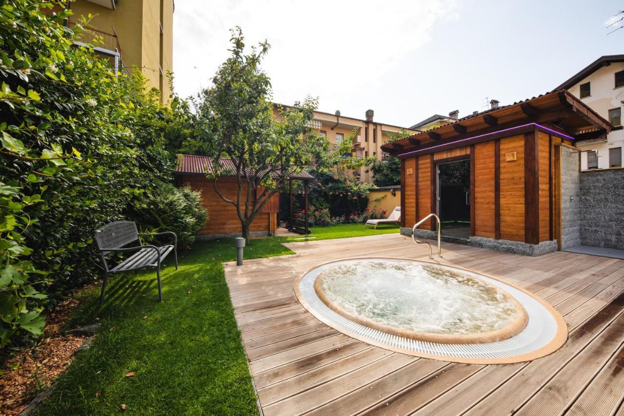 Hotel Elena Сент-Винсент Экстерьер фото