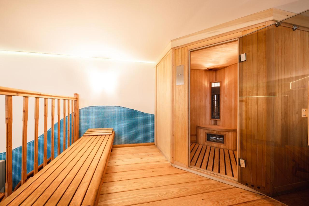 Hotel Elena Сент-Винсент Экстерьер фото