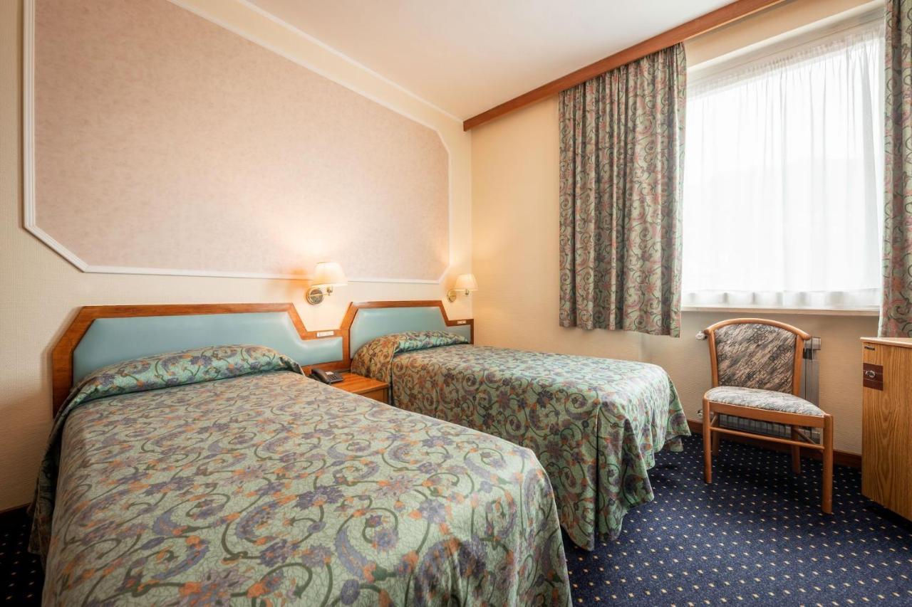 Hotel Elena Сент-Винсент Номер фото